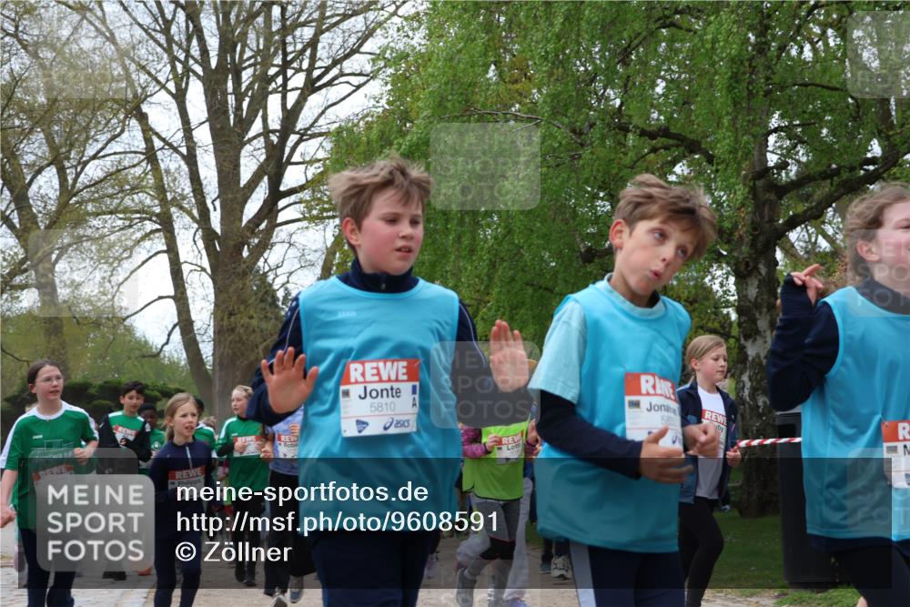 25.04.2026 - Das Zehntel Zöllner http://msf.ph/oto/9608591 25.04.2026 09:43:48 Laufen 5810, 580 meine-sportfotos.de