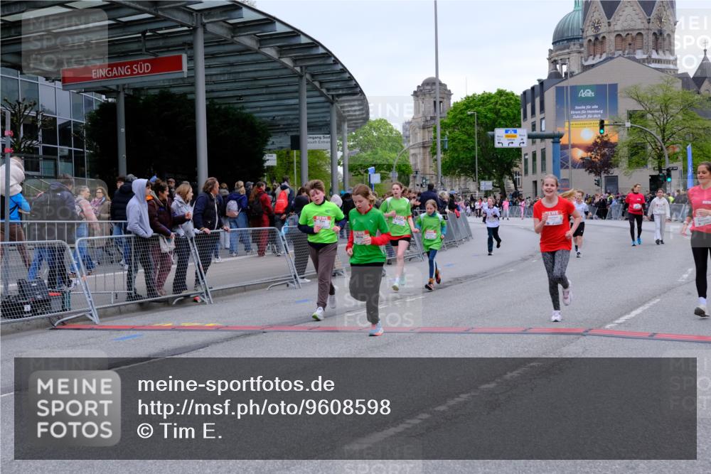 25.04.2026 - Das Zehntel Tim E. http://msf.ph/oto/9608598 25.04.2026 15:04:58 Ziel 15004, 16963, 17213, 17311, 17392, 17682, 17712, 17781, 17798, 17805, 18034, 18070 meine-sportfotos.de
