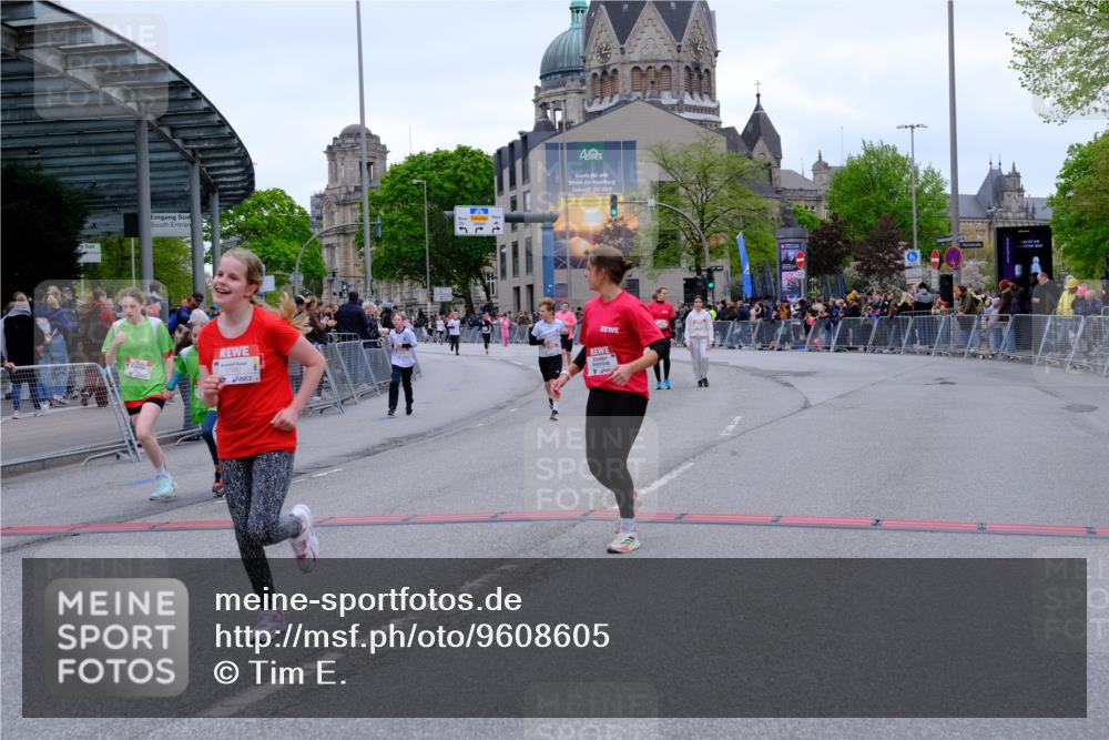 25.04.2026 - Das Zehntel Tim E. http://msf.ph/oto/9608605 25.04.2026 15:04:59 Ziel 15004, 16963, 17213, 17311, 17392, 17682, 17781, 17798, 17805, 18034, 18070 meine-sportfotos.de