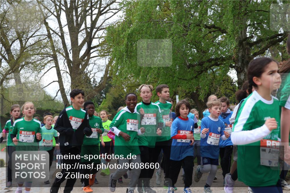 25.04.2026 - Das Zehntel Zöllner http://msf.ph/oto/9608660 25.04.2026 09:43:51 Laufen 5547, 5531 meine-sportfotos.de