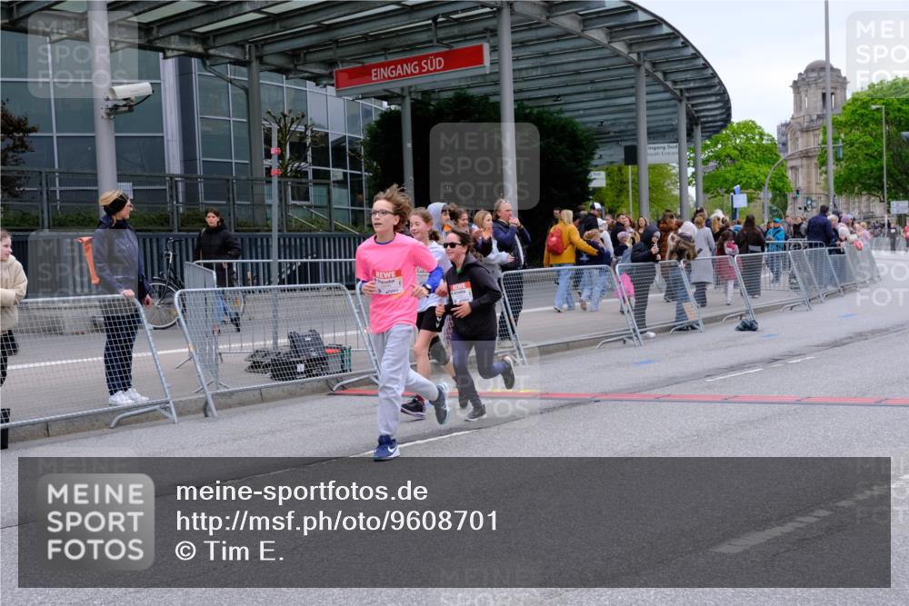 25.04.2026 - Das Zehntel Tim E. http://msf.ph/oto/9608701 25.04.2026 15:05:25 Ziel 15349, 15370, 15375, 15613, 16996, 17450, 17468, 17718 meine-sportfotos.de