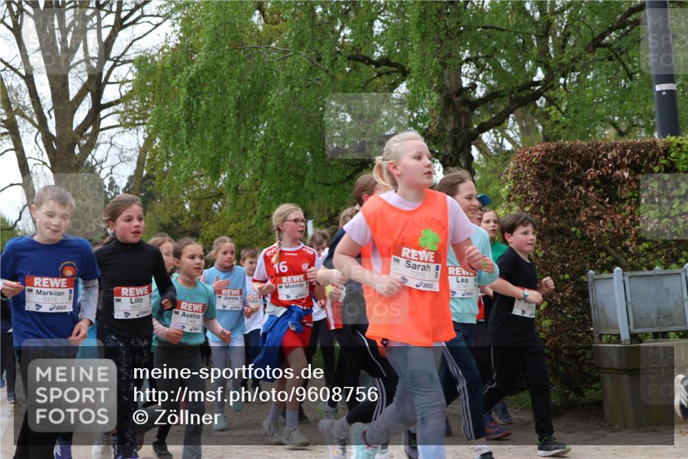 25.04.2026 - Das Zehntel Zöllner http://msf.ph/oto/9608756 25.04.2026 09:43:55 Laufen 5374, 6624, 12, 16, 7376, 6749 meine-sportfotos.de