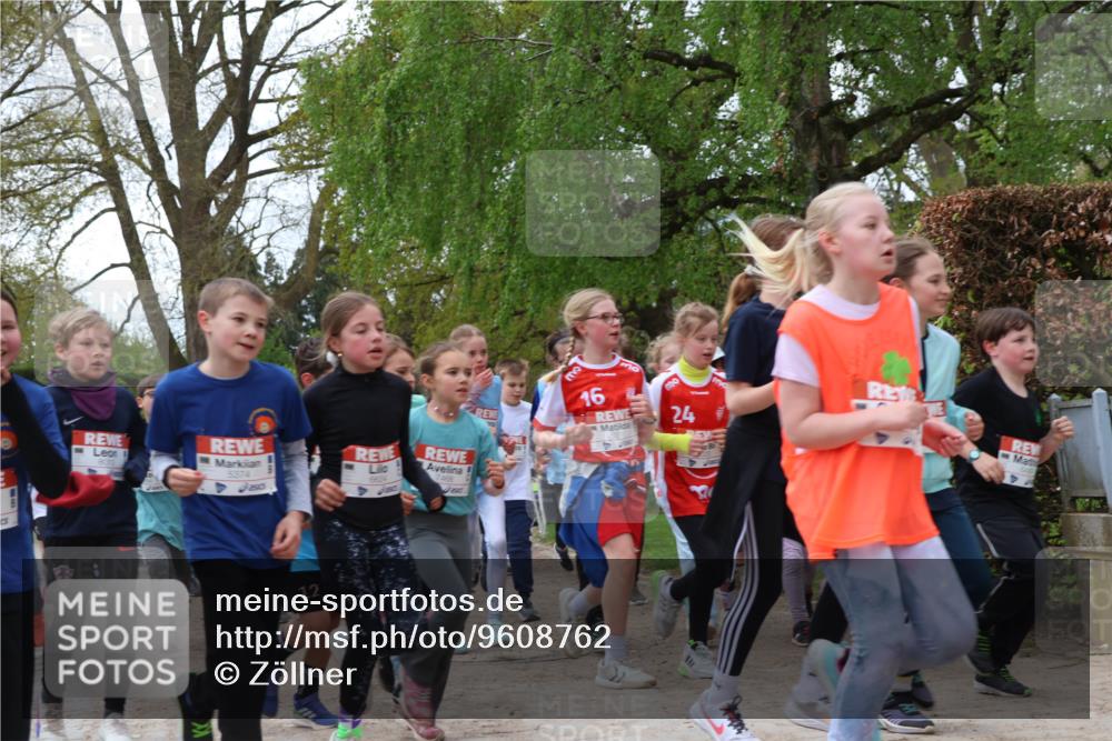 25.04.2026 - Das Zehntel Zöllner http://msf.ph/oto/9608762 25.04.2026 09:43:55 Laufen 5374, 12, 16, 24 meine-sportfotos.de