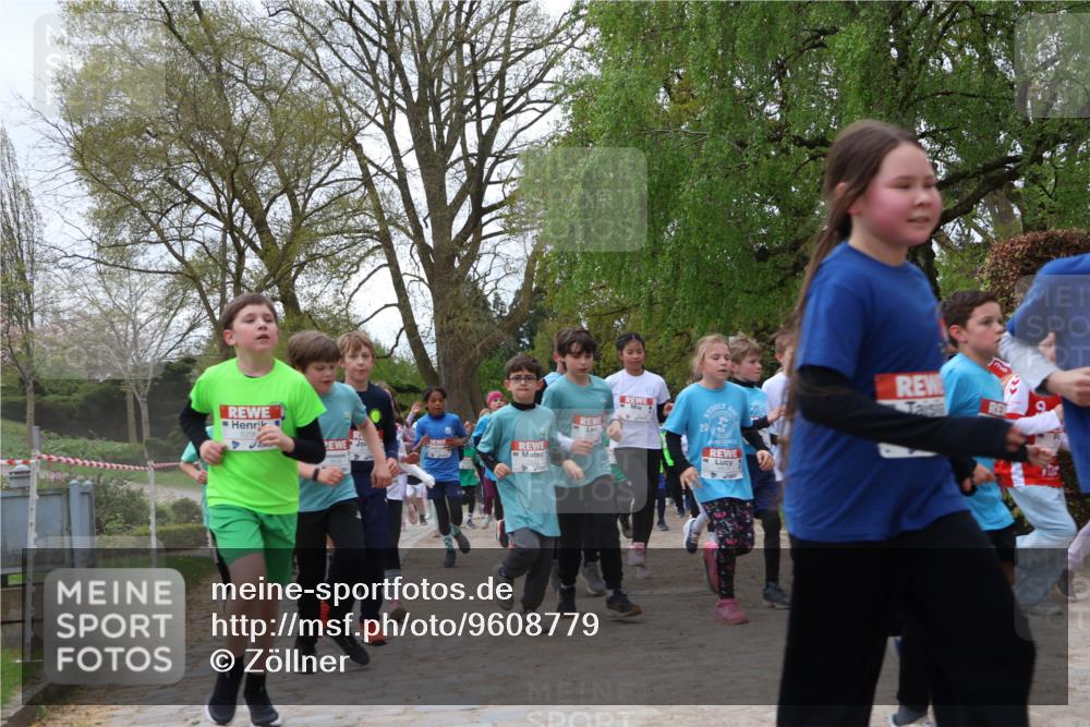 25.04.2026 - Das Zehntel Zöllner http://msf.ph/oto/9608779 25.04.2026 09:43:56 Laufen 4 meine-sportfotos.de