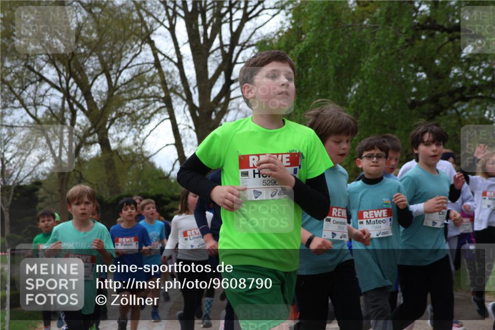25.04.2026 - Das Zehntel Zöllner http://msf.ph/oto/9608790 25.04.2026 09:43:57 Laufen 6031, 5296, 7616, 50, 7594 meine-sportfotos.de