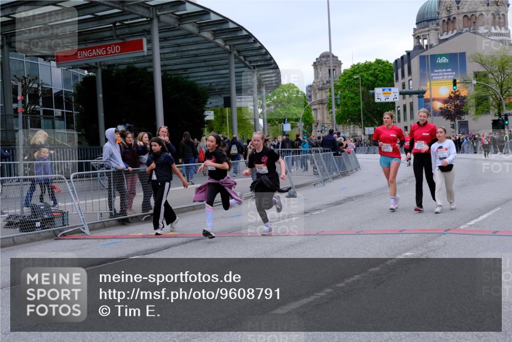 25.04.2026 - Das Zehntel Tim E. http://msf.ph/oto/9608791 25.04.2026 15:05:48 Ziel 15294, 15904, 15911, 16467, 16949, 17304, 17390, 17982 meine-sportfotos.de