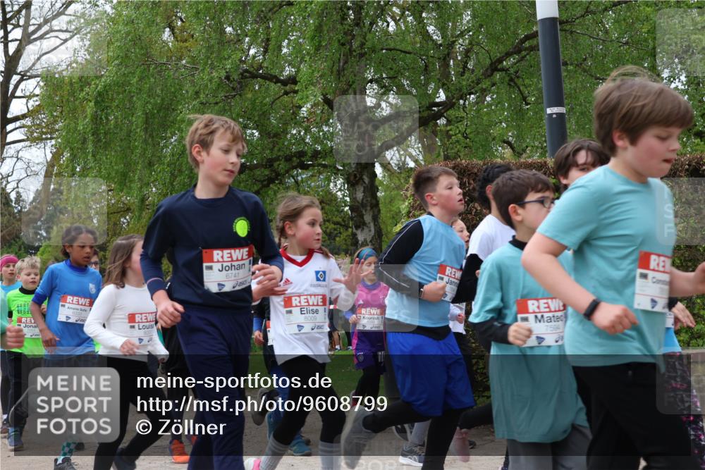 25.04.2026 - Das Zehntel Zöllner http://msf.ph/oto/9608799 25.04.2026 09:43:58 Laufen 6333, 6741, 8009, 7594 meine-sportfotos.de