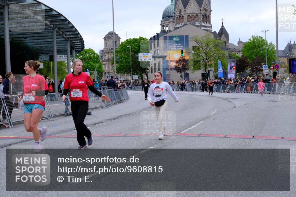 25.04.2026 - Das Zehntel Tim E. http://msf.ph/oto/9608815 25.04.2026 15:05:50 Ziel 15904, 15911, 16467, 16949, 17304, 17390, 17982 meine-sportfotos.de