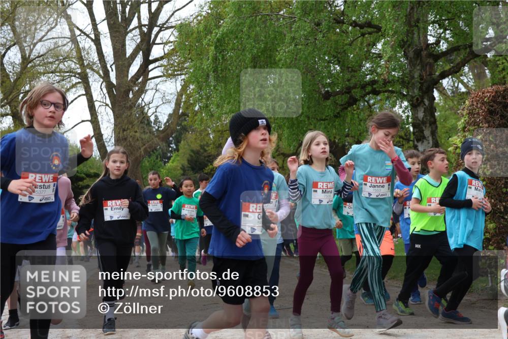 25.04.2026 - Das Zehntel Zöllner http://msf.ph/oto/9608853 25.04.2026 09:44:01 Laufen 5377, 8046, 54, 7509, 7553 meine-sportfotos.de