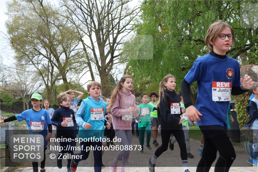 25.04.2026 - Das Zehntel Zöllner http://msf.ph/oto/9608873 25.04.2026 09:44:02 Laufen 5708, 8047, 5377 meine-sportfotos.de