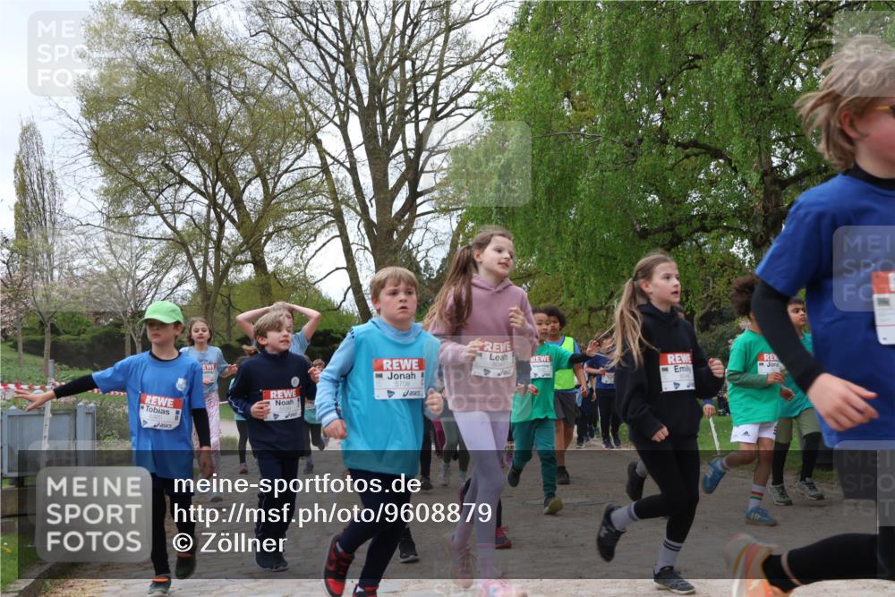 25.04.2026 - Das Zehntel Zöllner http://msf.ph/oto/9608879 25.04.2026 09:44:02 Laufen 250, 5708, 8047 meine-sportfotos.de