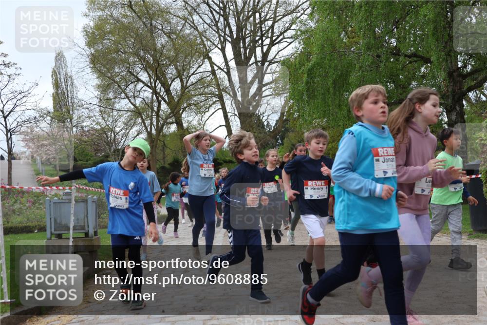 25.04.2026 - Das Zehntel Zöllner http://msf.ph/oto/9608885 25.04.2026 09:44:03 Laufen 6320, 5557 meine-sportfotos.de
