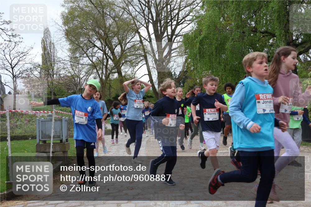 25.04.2026 - Das Zehntel Zöllner http://msf.ph/oto/9608887 25.04.2026 09:44:03 Laufen 6320 meine-sportfotos.de
