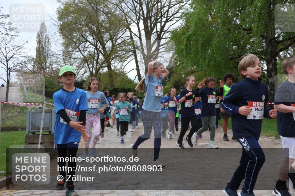 25.04.2026 - Das Zehntel Zöllner http://msf.ph/oto/9608903 25.04.2026 09:44:04 Laufen 5559 meine-sportfotos.de