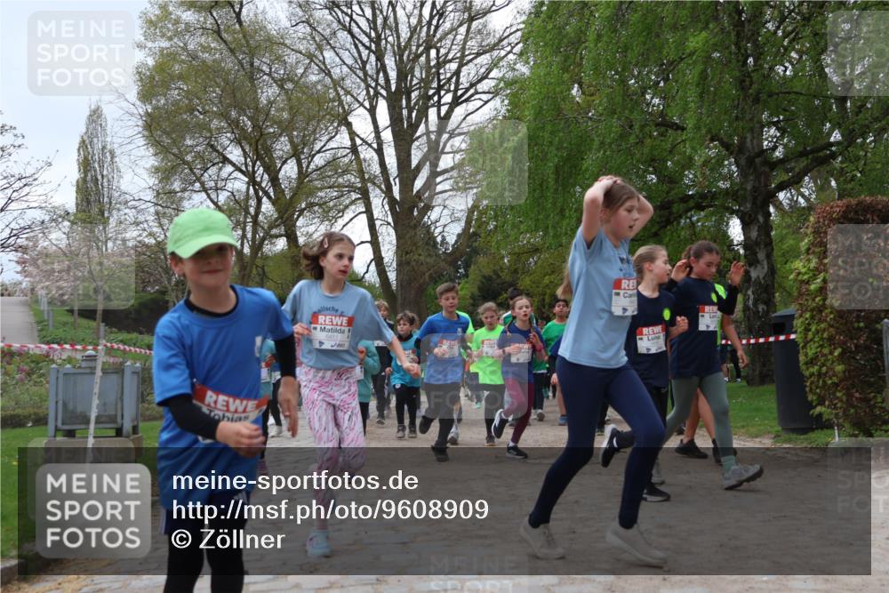 25.04.2026 - Das Zehntel Zöllner http://msf.ph/oto/9608909 25.04.2026 09:44:04 Laufen 6411 meine-sportfotos.de