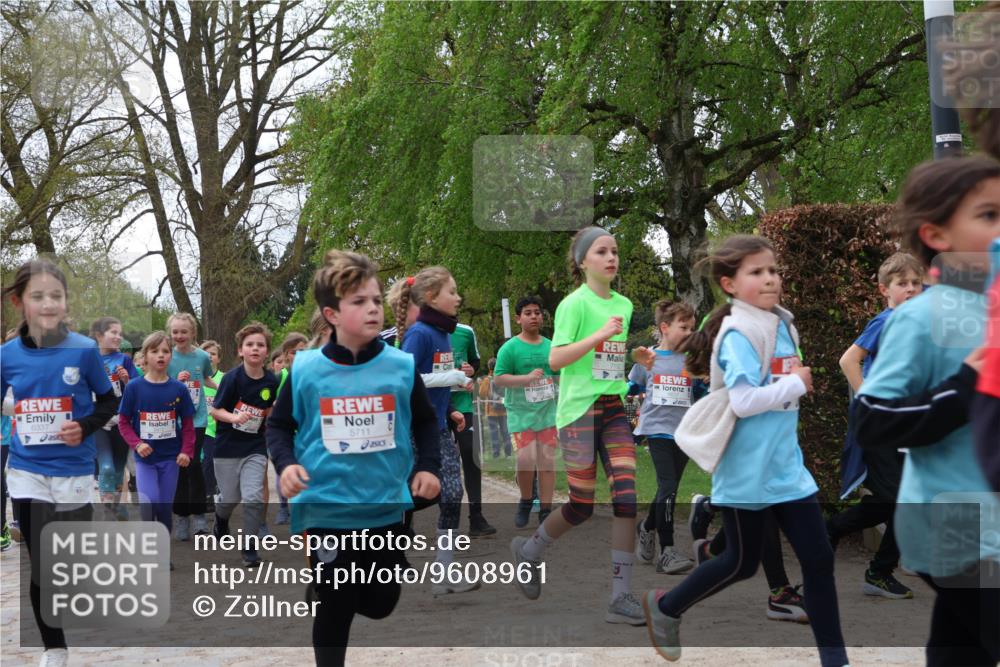 25.04.2026 - Das Zehntel Zöllner http://msf.ph/oto/9608961 25.04.2026 09:44:07 Laufen 6337, 5711, 4 meine-sportfotos.de