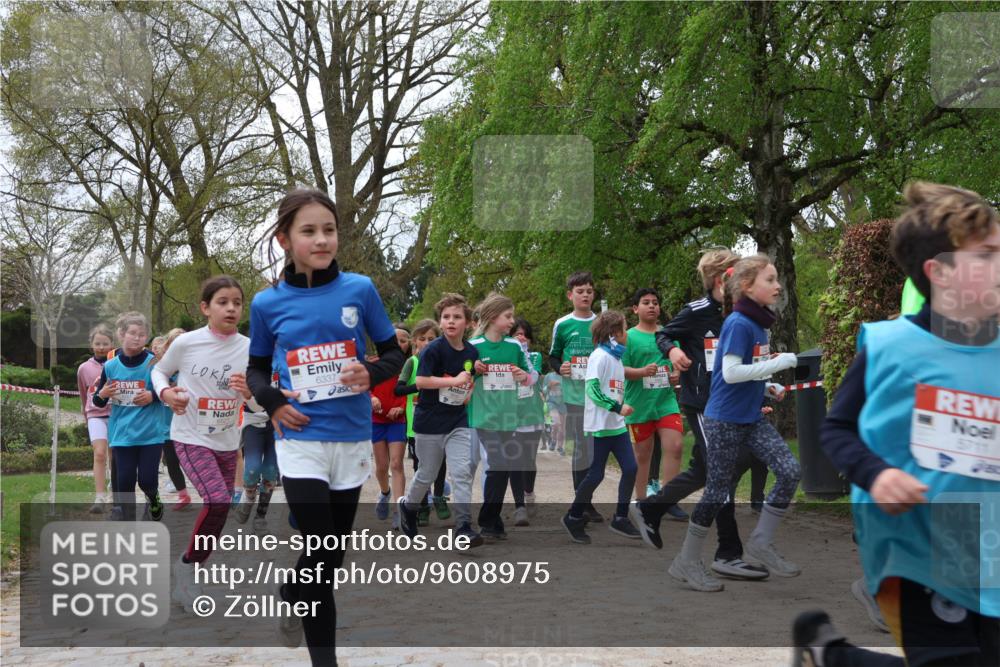 25.04.2026 - Das Zehntel Zöllner http://msf.ph/oto/9608975 25.04.2026 09:44:07 Laufen 6337, 5711, 9 meine-sportfotos.de