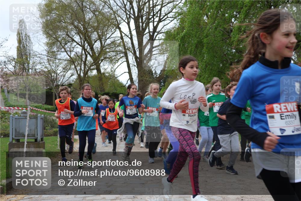 25.04.2026 - Das Zehntel Zöllner http://msf.ph/oto/9608988 25.04.2026 09:44:08 Laufen 6521, 6387 meine-sportfotos.de