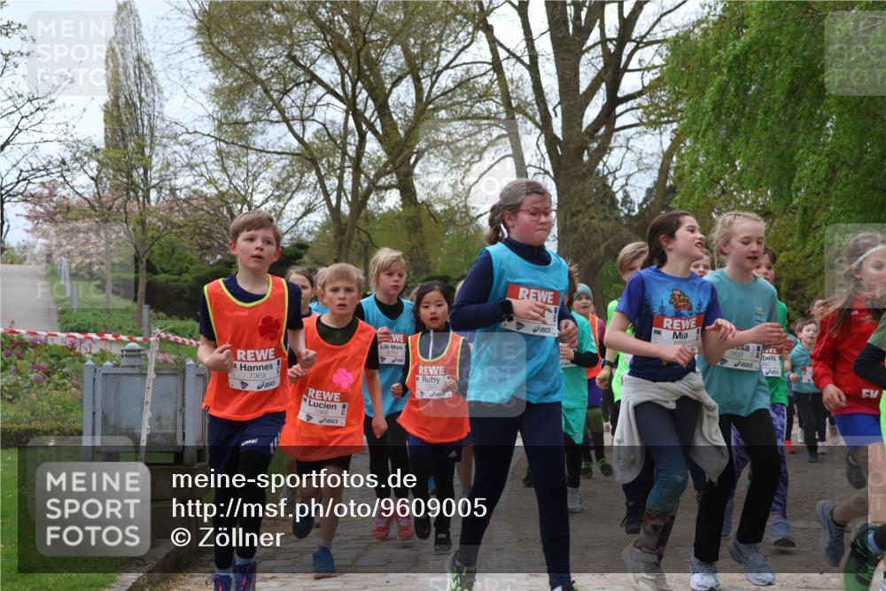 25.04.2026 - Das Zehntel Zöllner http://msf.ph/oto/9609005 25.04.2026 09:44:09 Laufen 7369, 7368, 7503, 7638 meine-sportfotos.de