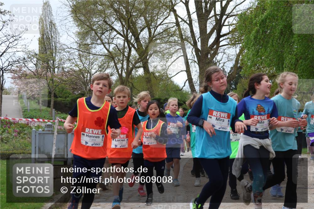 25.04.2026 - Das Zehntel Zöllner http://msf.ph/oto/9609008 25.04.2026 09:44:09 Laufen 7369, 7363, 7368, 5767, 7593, 7074 meine-sportfotos.de