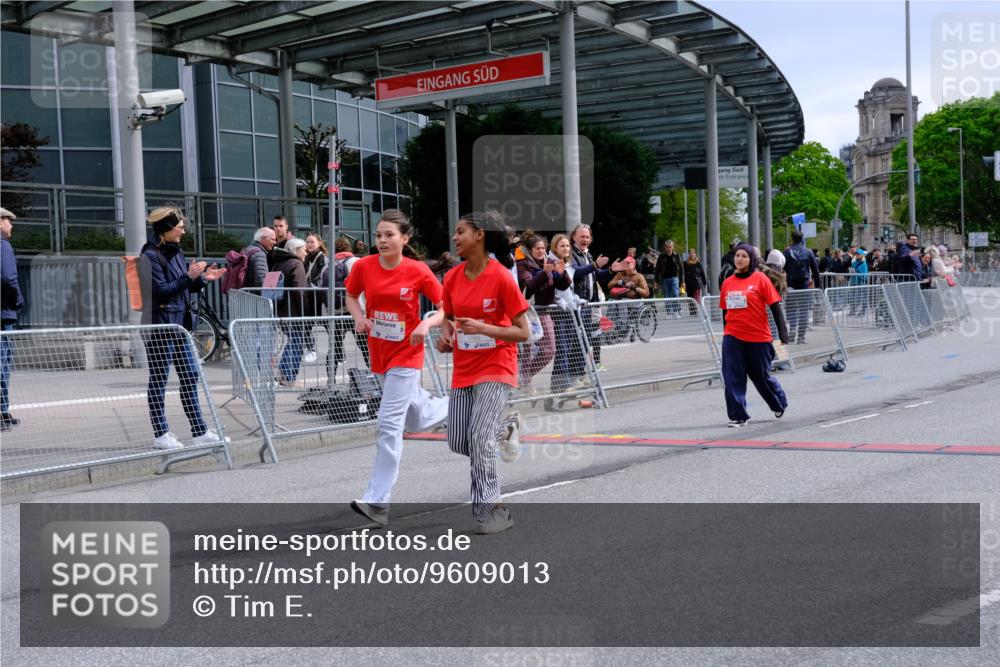 25.04.2026 - Das Zehntel Tim E. http://msf.ph/oto/9609013 25.04.2026 15:06:46 Ziel 17175, 17199, 17200, 17687, 17689, 17704 meine-sportfotos.de