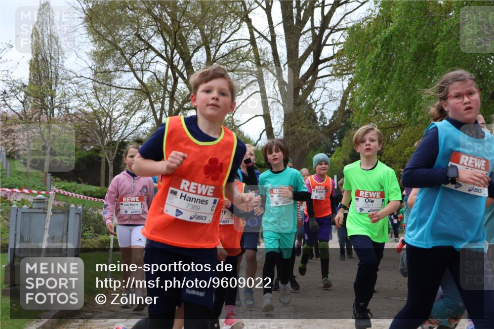 25.04.2026 - Das Zehntel Zöllner http://msf.ph/oto/9609022 25.04.2026 09:44:09 Laufen 3970, 7369, 7074 meine-sportfotos.de