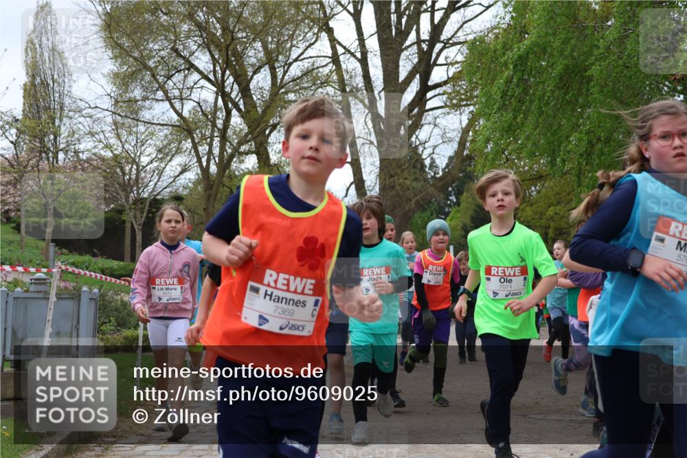 25.04.2026 - Das Zehntel Zöllner http://msf.ph/oto/9609025 25.04.2026 09:44:09 Laufen 7369, 7074, 576 meine-sportfotos.de
