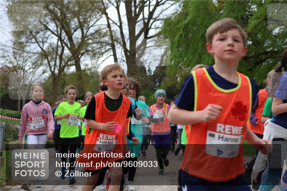 25.04.2026 - Das Zehntel Zöllner http://msf.ph/oto/9609033 25.04.2026 09:44:10 Laufen 3970, 7368, 7369 meine-sportfotos.de