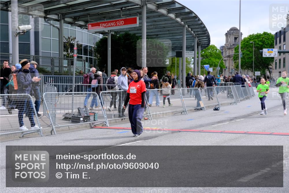 25.04.2026 - Das Zehntel Tim E. http://msf.ph/oto/9609040 25.04.2026 15:06:48 Ziel 17175, 17199, 17687, 17689, 17704 meine-sportfotos.de
