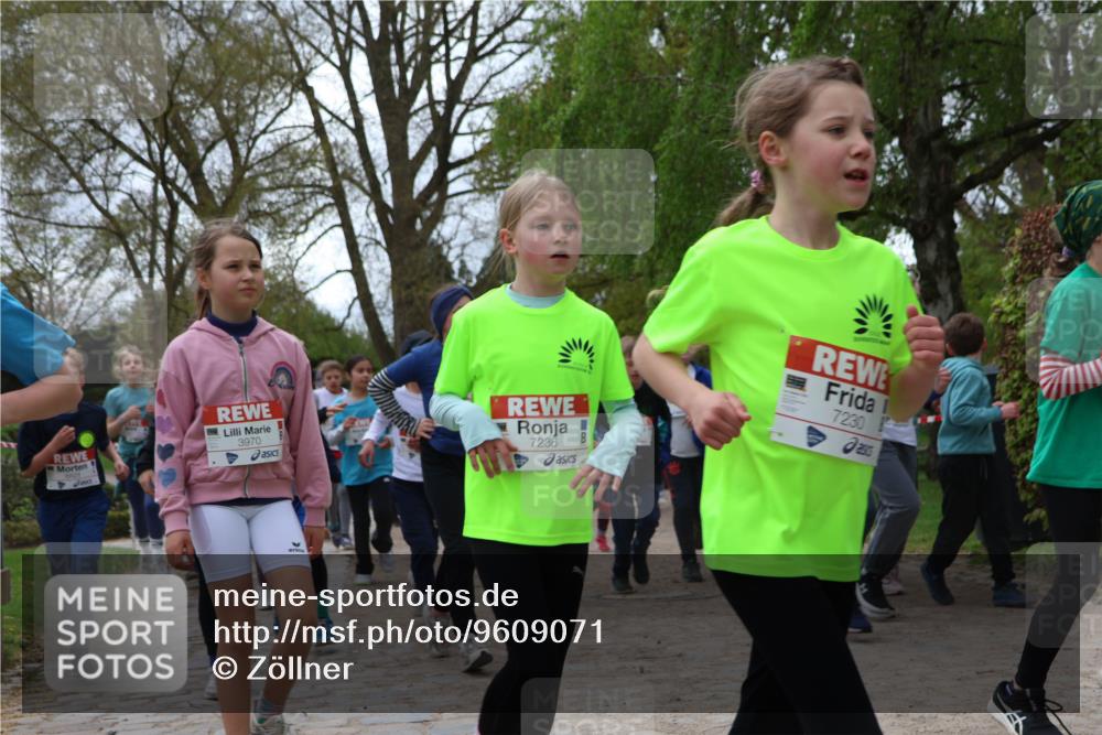 25.04.2026 - Das Zehntel Zöllner http://msf.ph/oto/9609071 25.04.2026 09:44:12 Laufen 3970, 7236, 7230, 250 meine-sportfotos.de