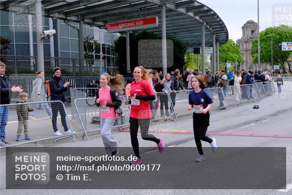 25.04.2026 - Das Zehntel Tim E. http://msf.ph/oto/9609177 25.04.2026 15:07:42 Ziel 15258, 15607, 17312 meine-sportfotos.de