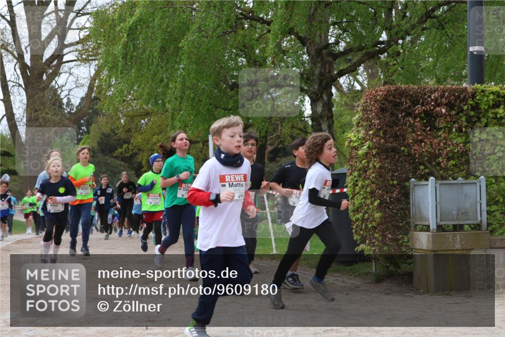 25.04.2026 - Das Zehntel Zöllner http://msf.ph/oto/9609180 25.04.2026 09:44:18 Laufen 5000 meine-sportfotos.de