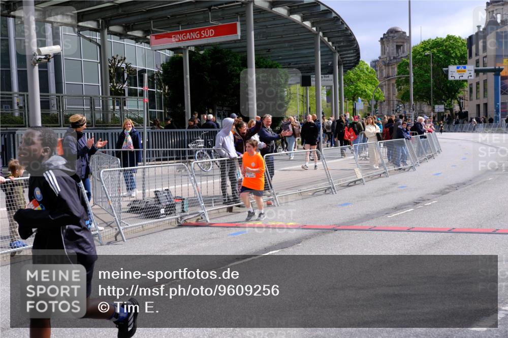25.04.2026 - Das Zehntel Tim E. http://msf.ph/oto/9609256 25.04.2026 15:08:39 Ziel 15304, 15826 meine-sportfotos.de
