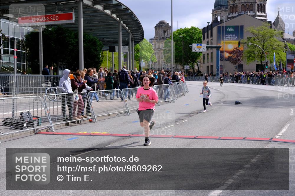 25.04.2026 - Das Zehntel Tim E. http://msf.ph/oto/9609262 25.04.2026 15:08:50 Ziel 16749, 16982 meine-sportfotos.de