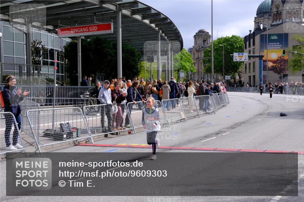 25.04.2026 - Das Zehntel Tim E. http://msf.ph/oto/9609303 25.04.2026 15:08:53 Ziel 16749, 16982 meine-sportfotos.de