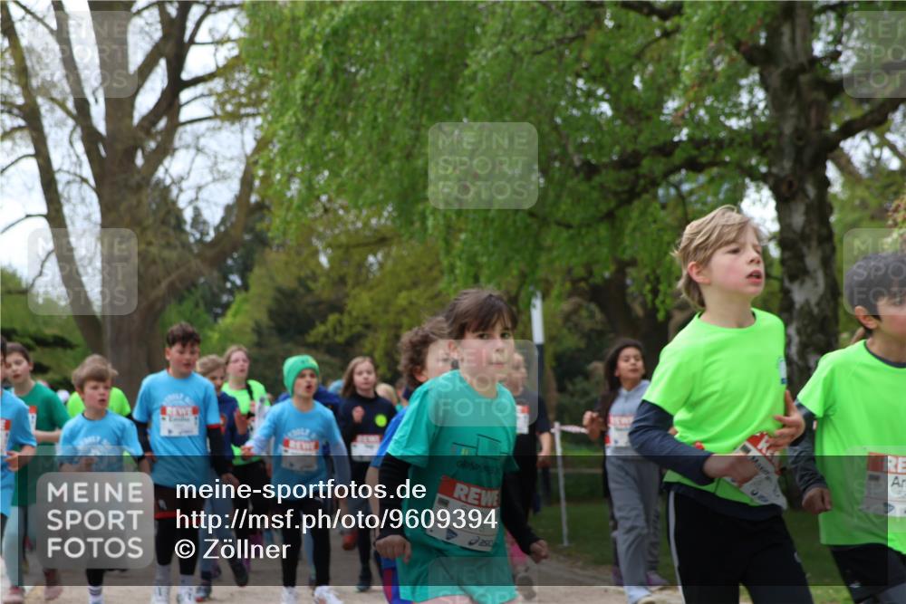 25.04.2026 - Das Zehntel Zöllner http://msf.ph/oto/9609394 25.04.2026 09:44:27 Laufen 8075 meine-sportfotos.de