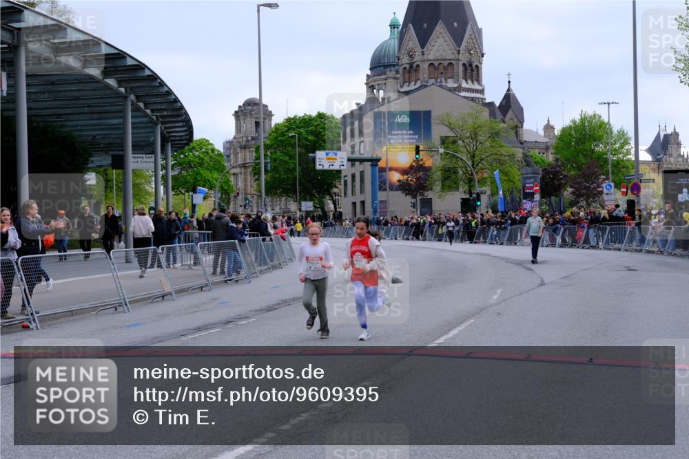 25.04.2026 - Das Zehntel Tim E. http://msf.ph/oto/9609395 25.04.2026 15:09:58 Ziel 16186, 16204 meine-sportfotos.de
