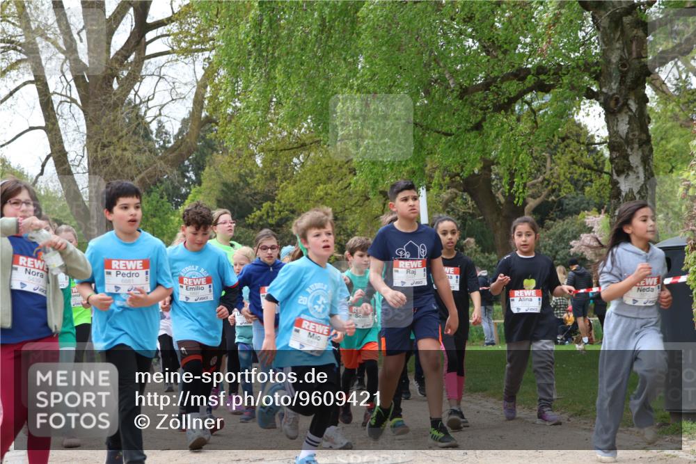 25.04.2026 - Das Zehntel Zöllner http://msf.ph/oto/9609421 25.04.2026 09:44:27 Laufen 5439, 6881, 20 meine-sportfotos.de