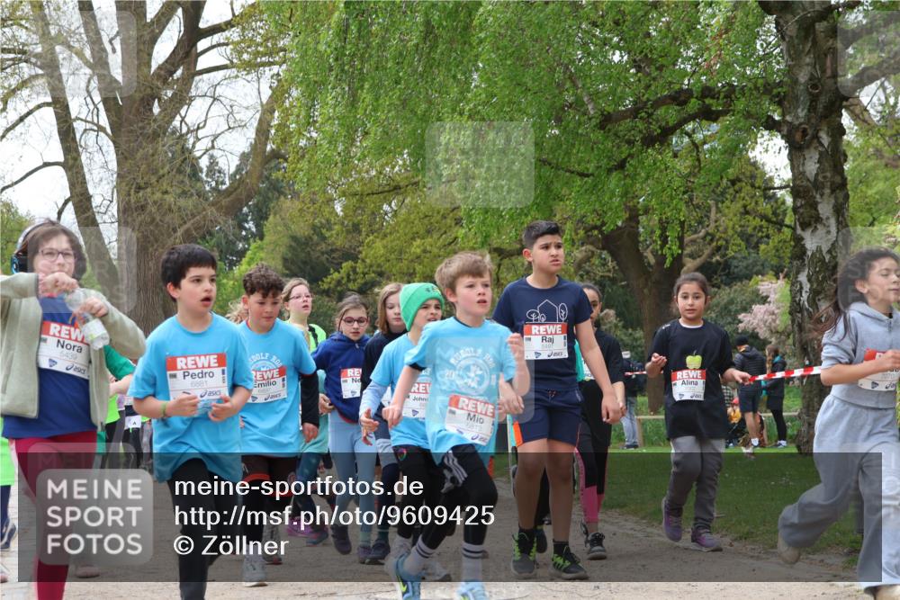 25.04.2026 - Das Zehntel Zöllner http://msf.ph/oto/9609425 25.04.2026 09:44:28 Laufen 5439, 6881, 20, 68, 6812, 549 meine-sportfotos.de
