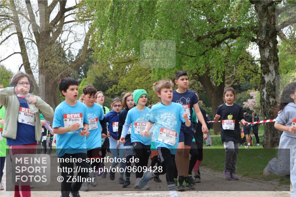25.04.2026 - Das Zehntel Zöllner http://msf.ph/oto/9609428 25.04.2026 09:44:28 Laufen 5439, 6888, 20, 10, 6813 meine-sportfotos.de