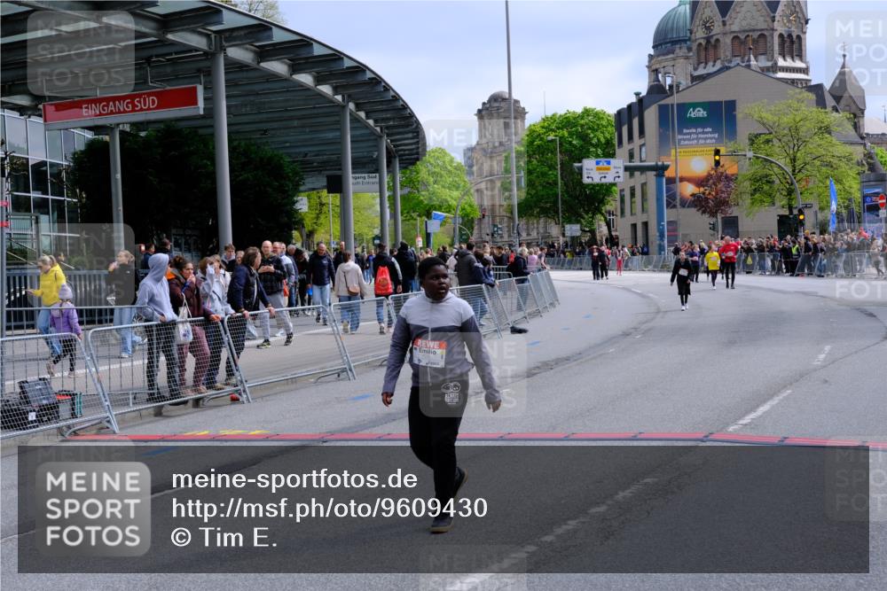 25.04.2026 - Das Zehntel Tim E. http://msf.ph/oto/9609430 25.04.2026 15:10:25 Ziel 15293 meine-sportfotos.de