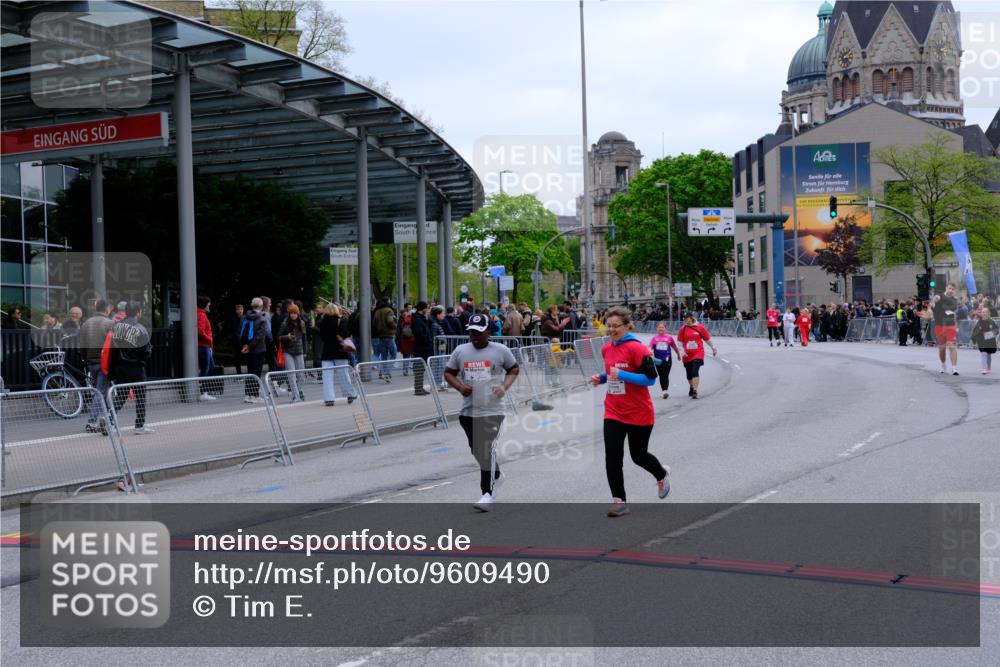 25.04.2026 - Das Zehntel Tim E. http://msf.ph/oto/9609490 25.04.2026 15:12:20 Ziel 17299 meine-sportfotos.de