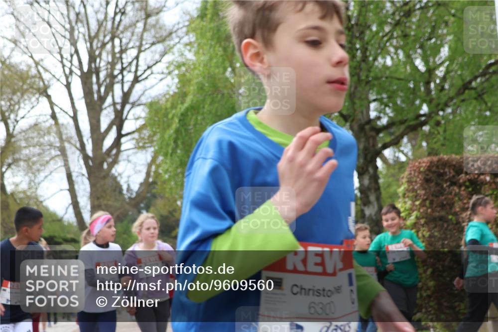 25.04.2026 - Das Zehntel Zöllner http://msf.ph/oto/9609560 25.04.2026 09:44:34 Laufen 6300 meine-sportfotos.de