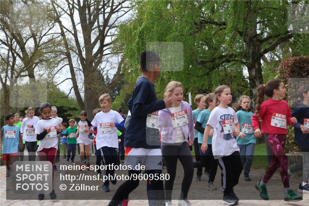 25.04.2026 - Das Zehntel Zöllner http://msf.ph/oto/9609580 25.04.2026 09:44:35 Laufen 55, 5065, 6619 meine-sportfotos.de