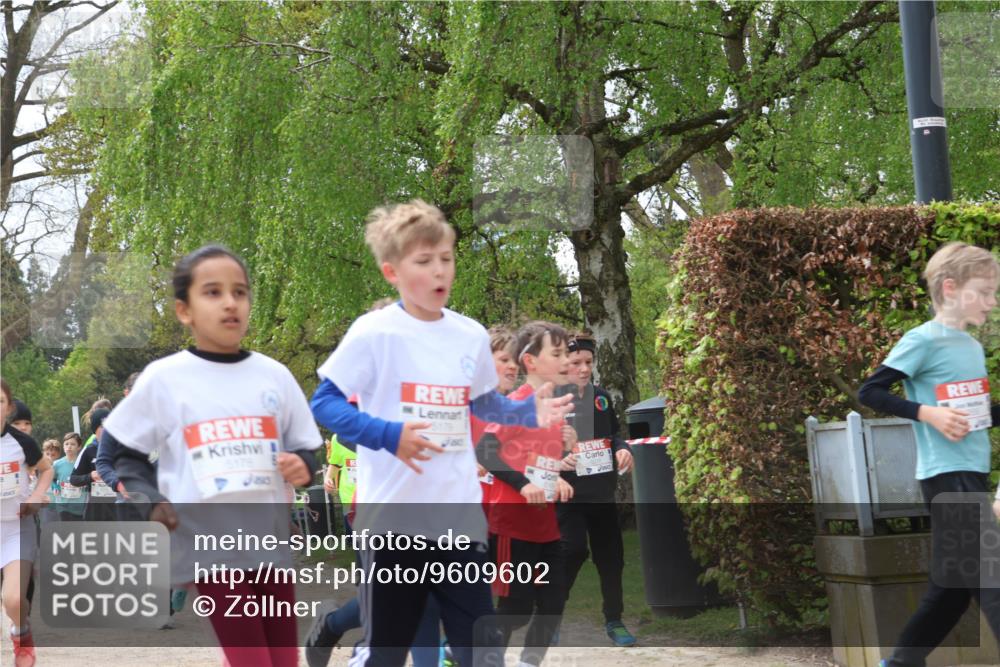 25.04.2026 - Das Zehntel Zöllner http://msf.ph/oto/9609602 25.04.2026 09:44:37 Laufen 5178, 5179 meine-sportfotos.de