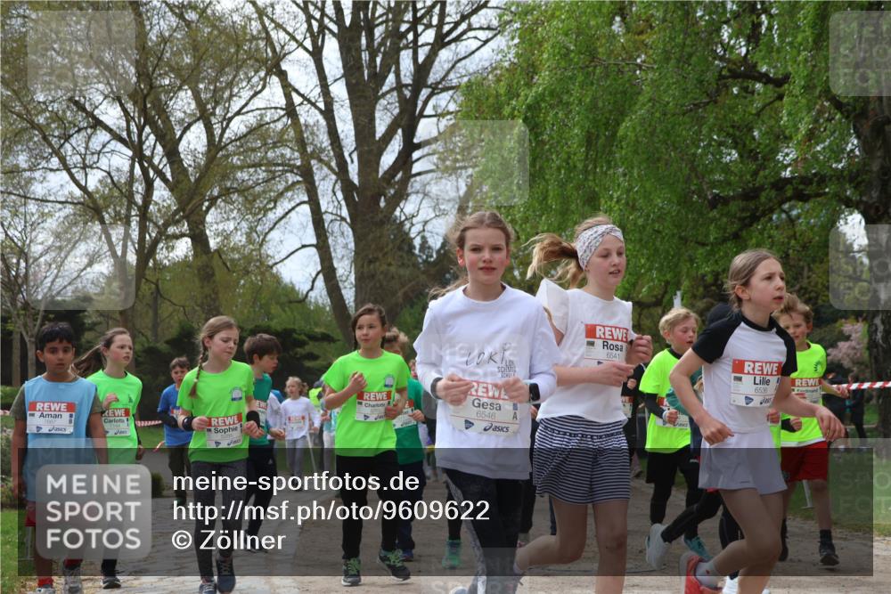 25.04.2026 - Das Zehntel Zöllner http://msf.ph/oto/9609622 25.04.2026 09:44:38 Laufen 7144, 6546, 6541, 6536 meine-sportfotos.de
