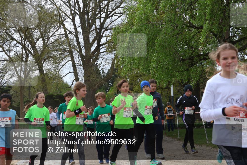 25.04.2026 - Das Zehntel Zöllner http://msf.ph/oto/9609632 25.04.2026 09:44:39 Laufen 7667, 7144, 6546 meine-sportfotos.de