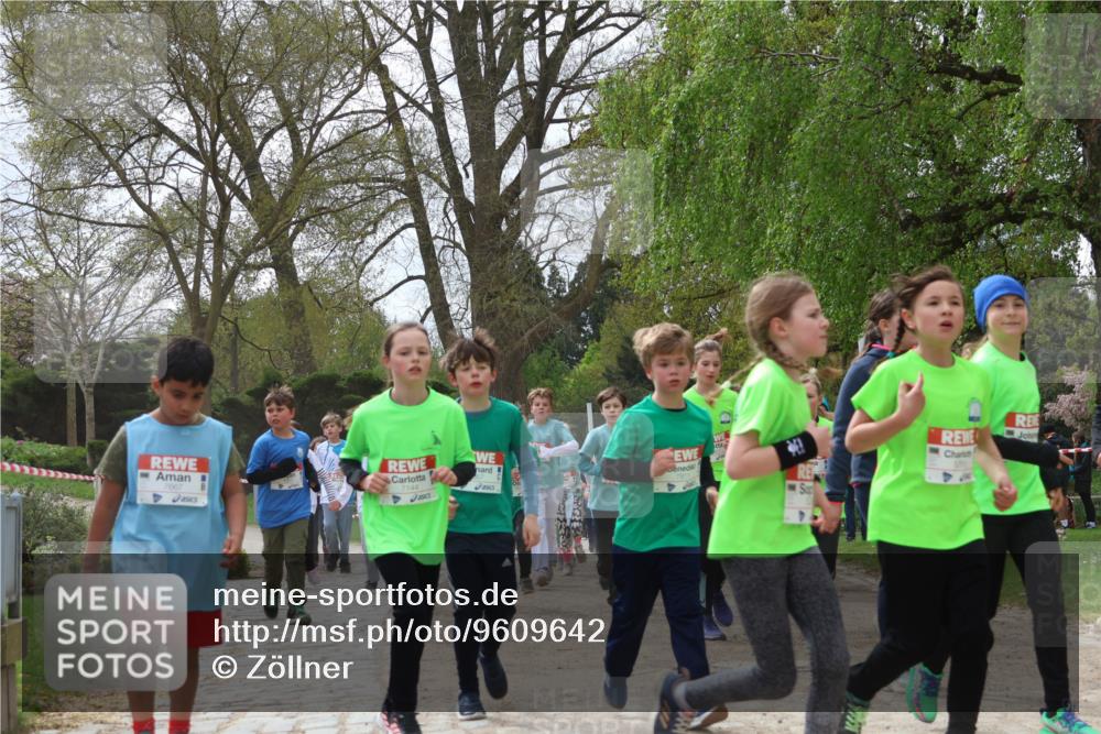 25.04.2026 - Das Zehntel Zöllner http://msf.ph/oto/9609642 25.04.2026 09:44:40 Laufen 7667, 7144 meine-sportfotos.de