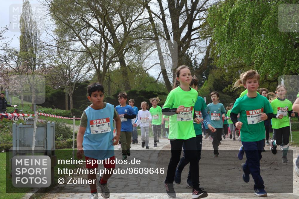25.04.2026 - Das Zehntel Zöllner http://msf.ph/oto/9609646 25.04.2026 09:44:40 Laufen 7667, 7144, 7811 meine-sportfotos.de