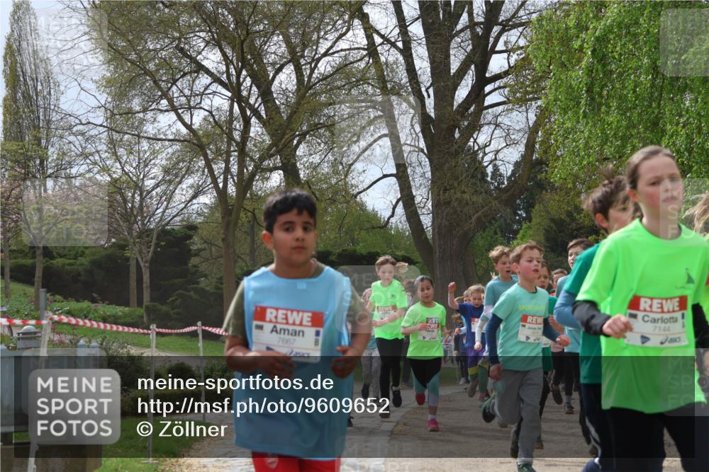 25.04.2026 - Das Zehntel Zöllner http://msf.ph/oto/9609652 25.04.2026 09:44:41 Laufen 7667, 7144 meine-sportfotos.de